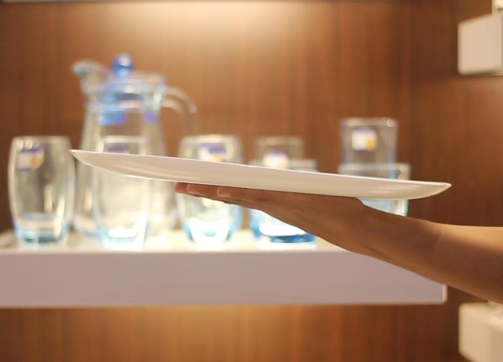 Plate service. Plate service